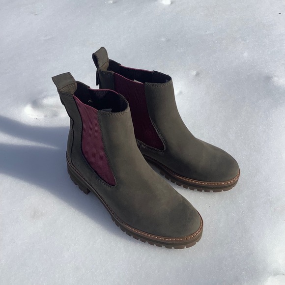 Timberland Women's Waterproof Leather Chelsea Boots Olive Green Size 9.5 - Picture 4 of 8